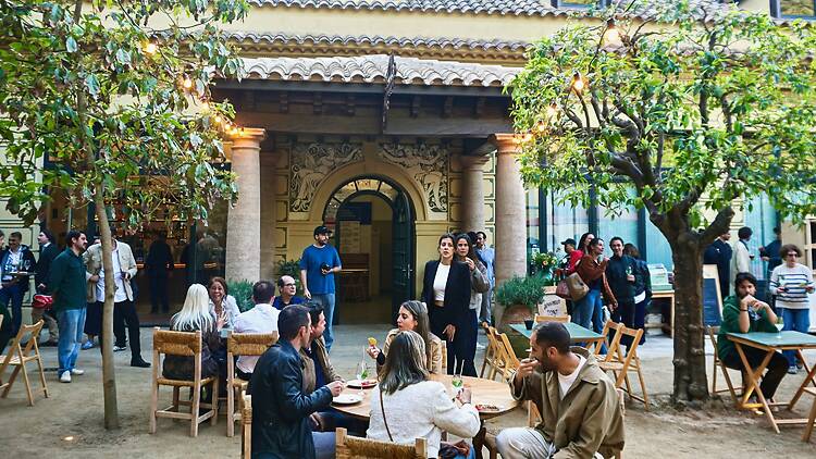 La Font del Gat: A Historic Oasis in Barcelona’s Laribal Gardens
